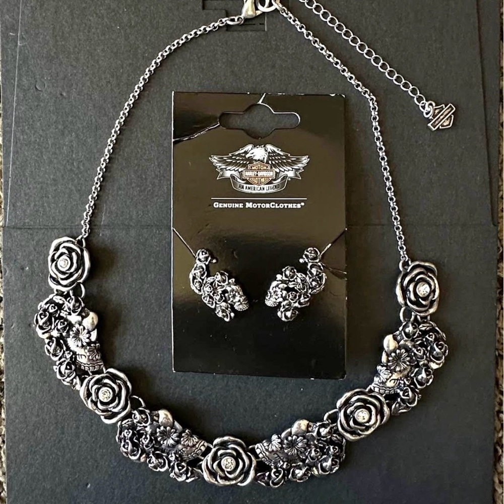 Harley Davidson Floral Silver Necklace and Earring Set